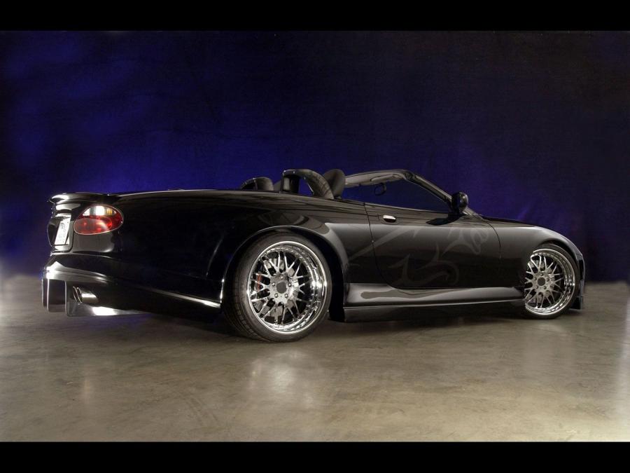  Jaguar XK RS 2004 года  (фото 4 из 5)